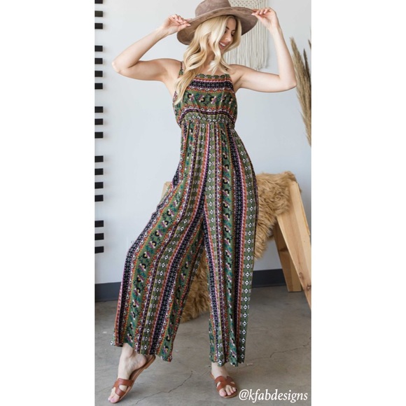 LAST 1! Gorgeous Boho Jumpsuit with adjustable straps elastic detail and Pockets - Picture 3 of 6